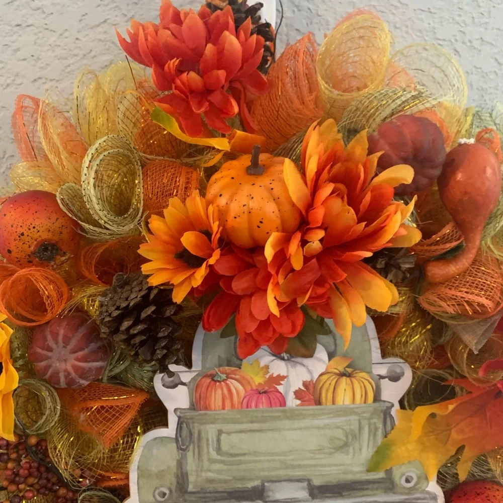 Fall wreath Handmade - Picture 4 of 5